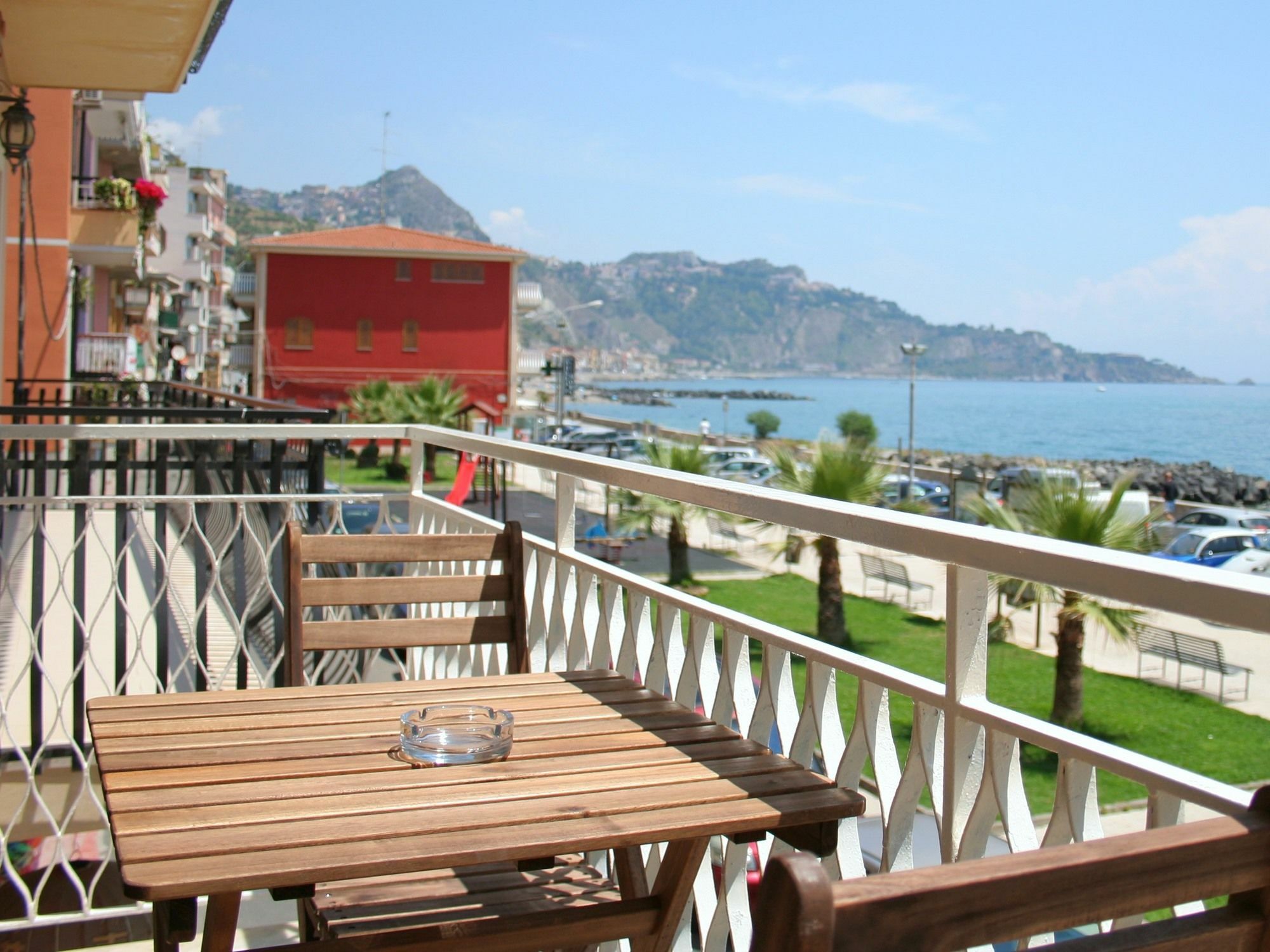 Mediterraneo 3*